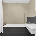 Skypark's Modern شقة براتسيلافا